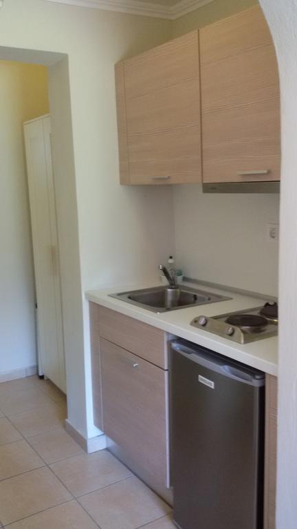 Shambala Apartments Liapades Bagian luar foto